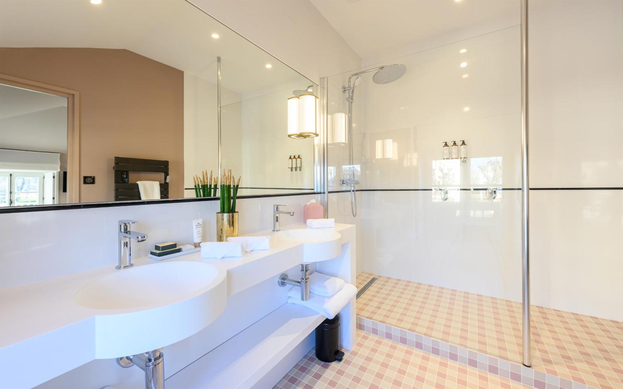 Les Suites Bb, Champagne Besserat De Bellefon Épernay Dış mekan fotoğraf